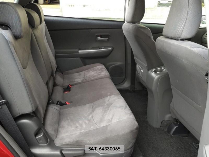 Toyota PRIUS ALPHA 2012 7282476-5