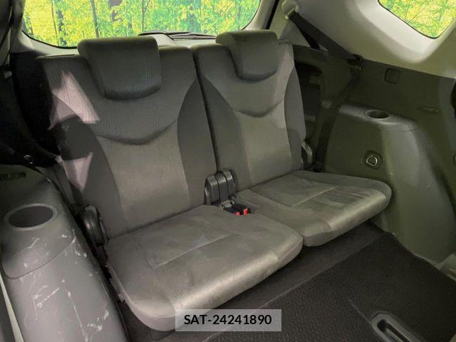 Toyota PRIUS ALPHA 2012-07 7329530-9