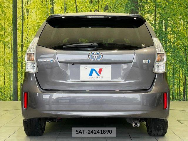 Toyota PRIUS ALPHA 2012-07 7329530-15