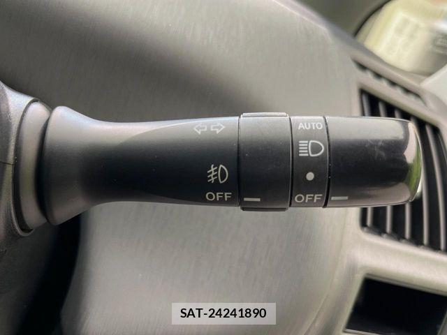Toyota PRIUS ALPHA 2012-07 7329530-6