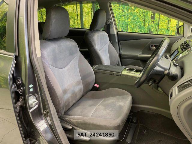 Toyota PRIUS ALPHA 2012-07 7329530-7