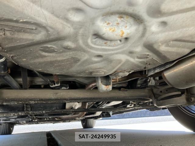 Toyota PRIUS ALPHA 2014-08 7329552-9