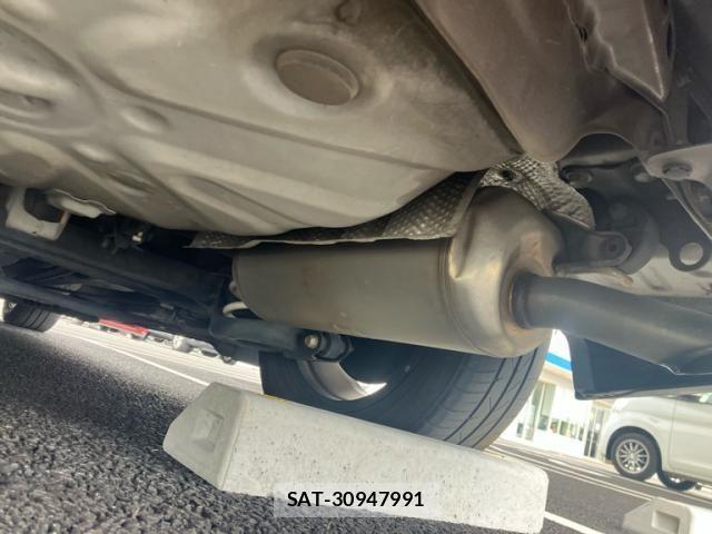 Toyota PRIUS ALPHA 2014-11 7329531-13
