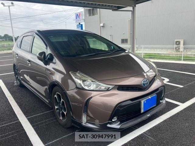 Toyota PRIUS ALPHA 2014-11 7329531-2