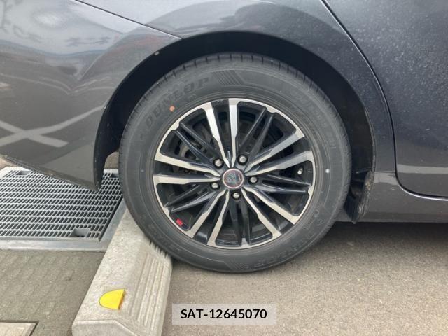 Toyota PRIUS ALPHA 2015-12 7329538-8