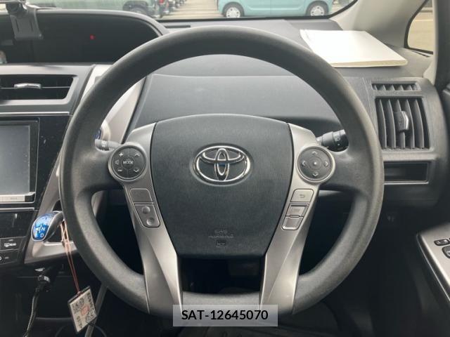 Toyota PRIUS ALPHA 2015-12 7329538-15