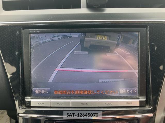 Toyota PRIUS ALPHA 2015-12 7329538-21