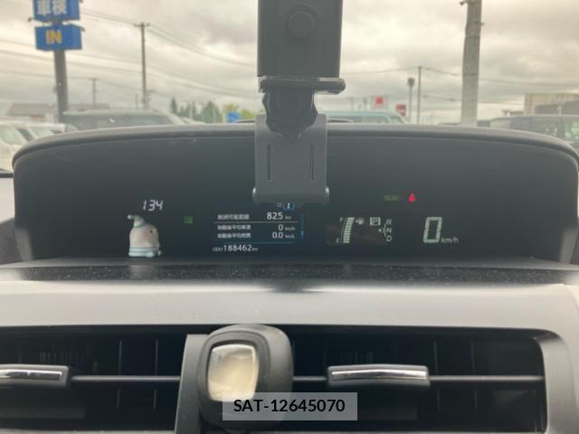 Toyota PRIUS ALPHA 2015-12 7329538-23