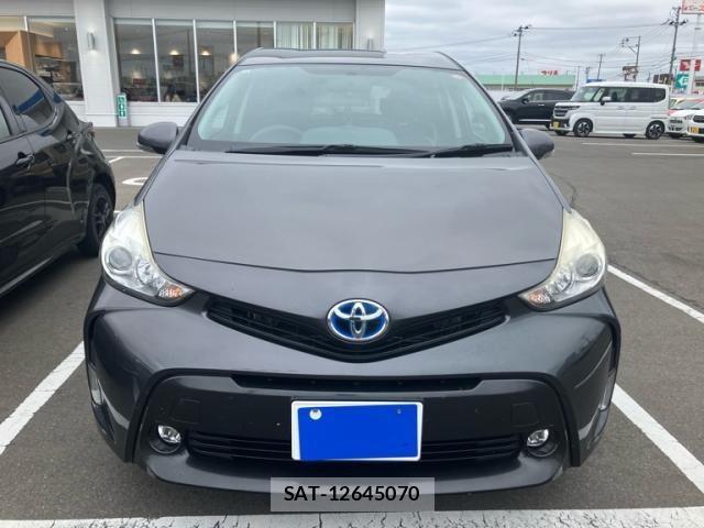 Toyota PRIUS ALPHA 2015-12 7329538-4