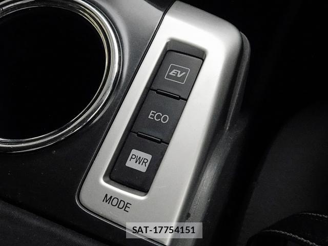 Toyota PRIUS ALPHA 2011-12 7329557-14