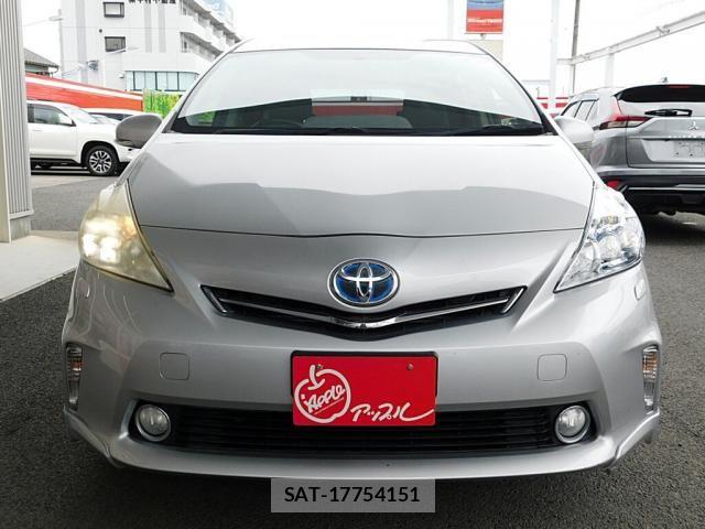 Toyota PRIUS ALPHA 2011-12 7329557-29