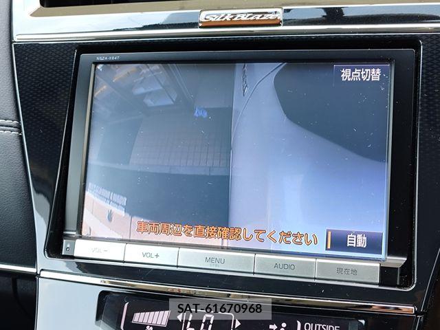 Toyota PRIUS ALPHA 2015-07 7329523-19