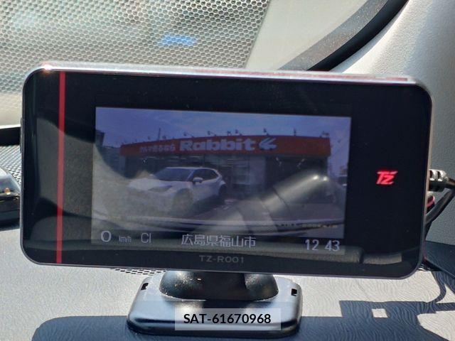 Toyota PRIUS ALPHA 2015-07 7329523-23