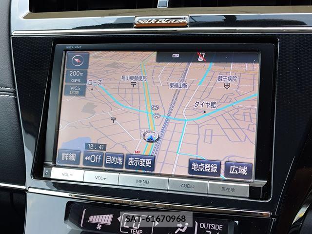Toyota PRIUS ALPHA 2015-07 7329523-2
