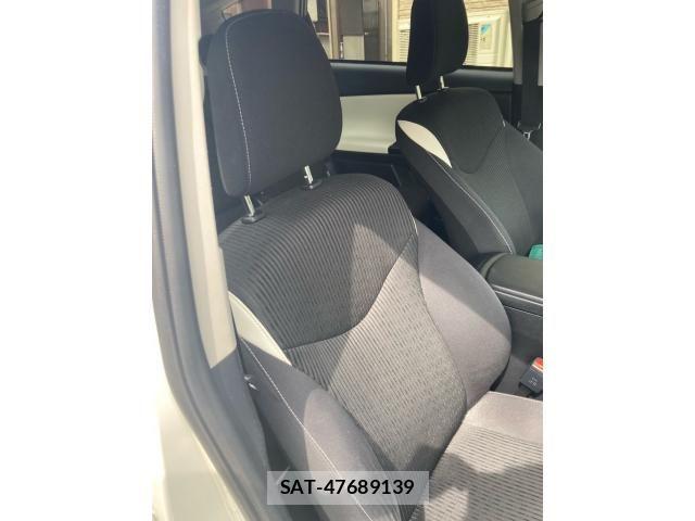 Toyota PRIUS ALPHA 2019-07 7329521-11