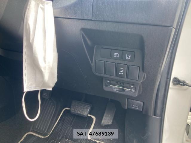 Toyota PRIUS ALPHA 2019-07 7329521-13