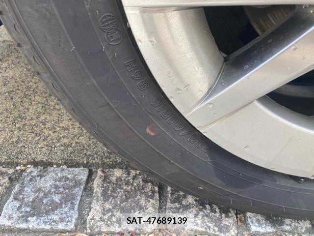 Toyota PRIUS ALPHA 2019-07 7329521-4