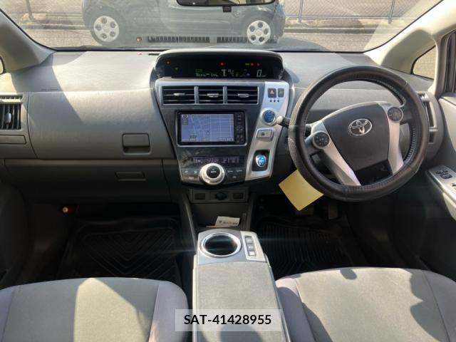 Toyota PRIUS ALPHA 2012-03 7329534-14