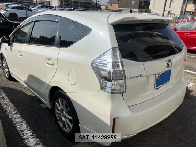 Toyota PRIUS ALPHA 2012-03 7329534-2