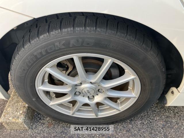 Toyota PRIUS ALPHA 2012-03 7329534-5