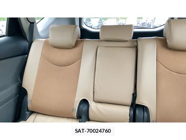 Toyota PRIUS ALPHA 2011-06 7329549-13