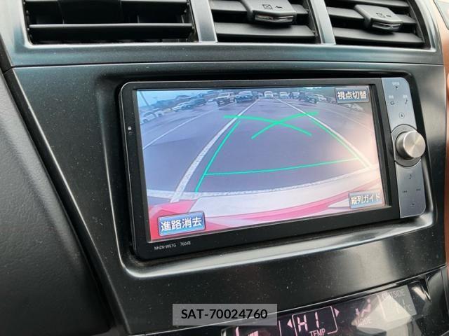 Toyota PRIUS ALPHA 2011-06 7329549-15