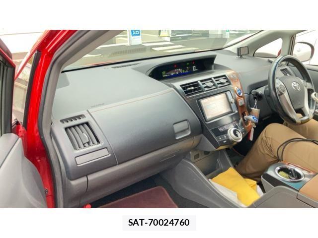 Toyota PRIUS ALPHA 2011-06 7329549-17