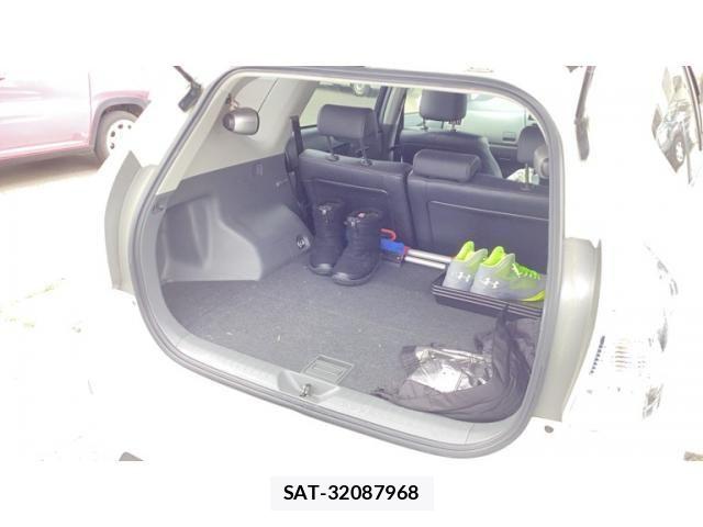 Toyota PRIUS ALPHA 2013-10 7329544-19