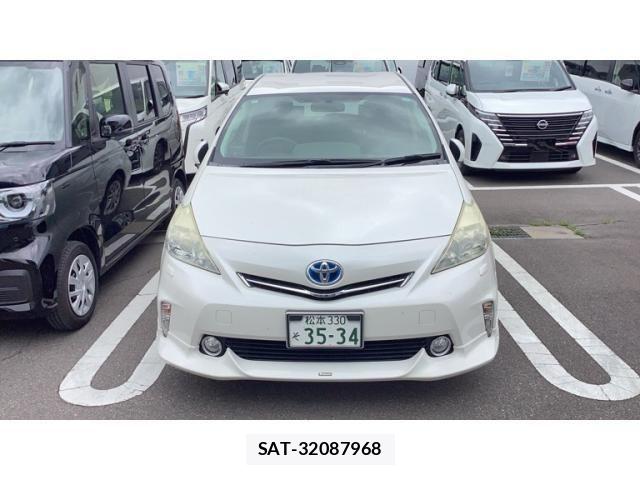 Toyota PRIUS ALPHA 2013-10 7329544-6