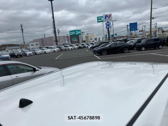 Toyota PRIUS ALPHA 2012-12 7329548-9