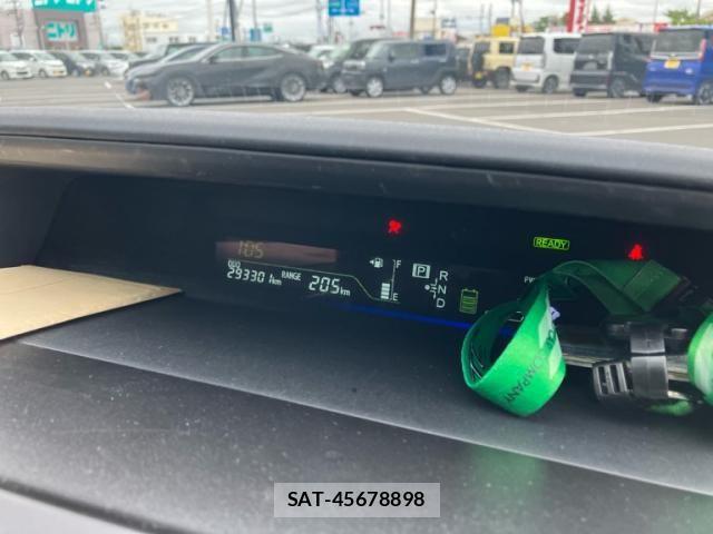 Toyota PRIUS ALPHA 2012-12 7329548-19
