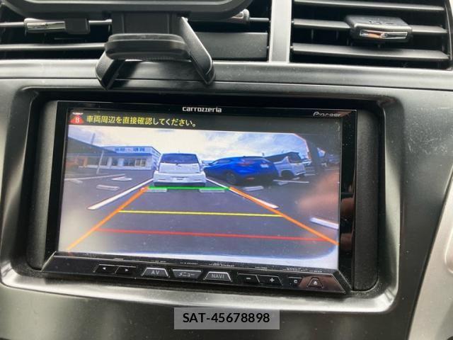 Toyota PRIUS ALPHA 2012-12 7329548-24