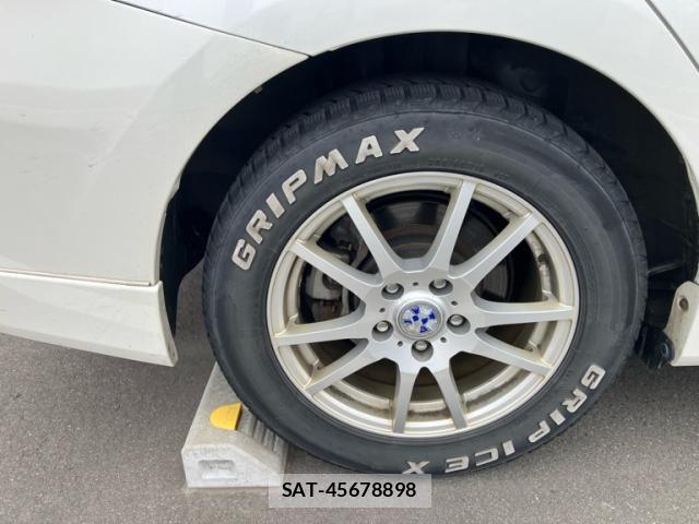 Toyota PRIUS ALPHA 2012-12 7329548-6