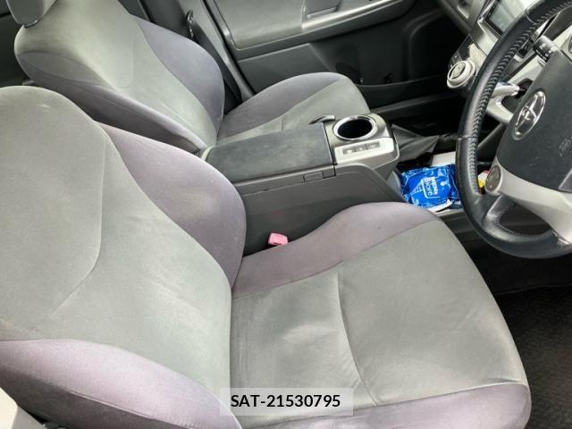Toyota PRIUS ALPHA 2013-07 7329545-9