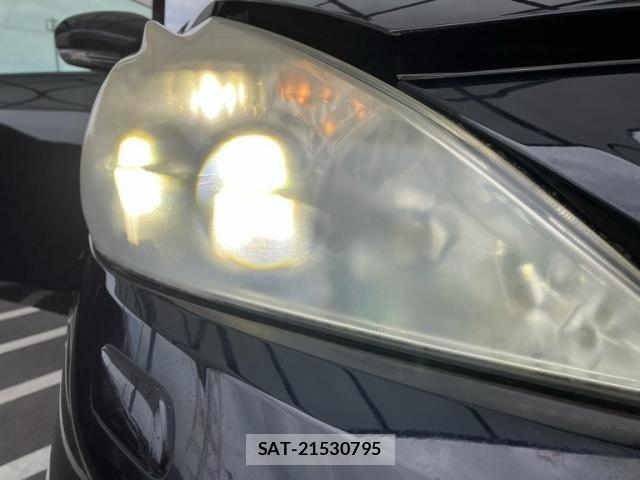 Toyota PRIUS ALPHA 2013-07 7329545-12