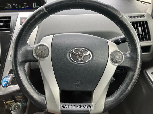Toyota PRIUS ALPHA 2013-07 7329545-20