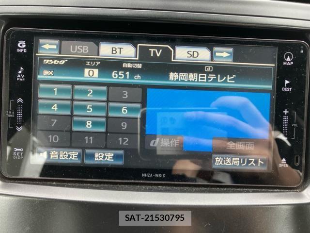 Toyota PRIUS ALPHA 2013-07 7329545-24