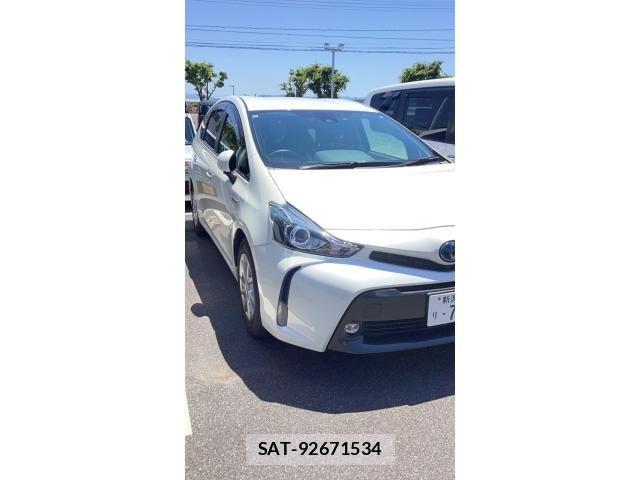 Toyota PRIUS ALPHA 2018-01 7329522-1