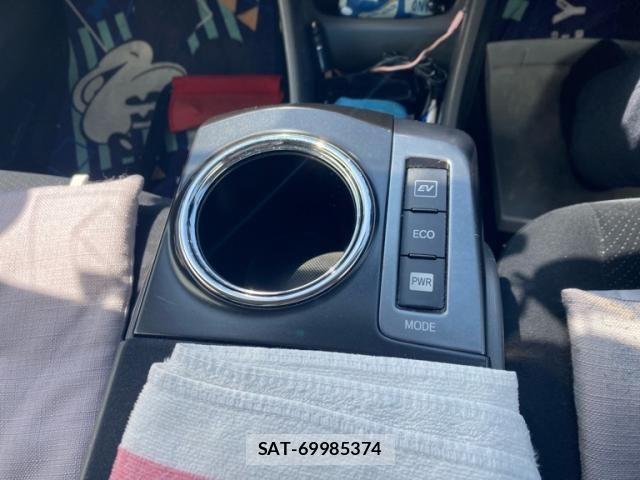 Toyota PRIUS ALPHA 2013-12 7329542-12