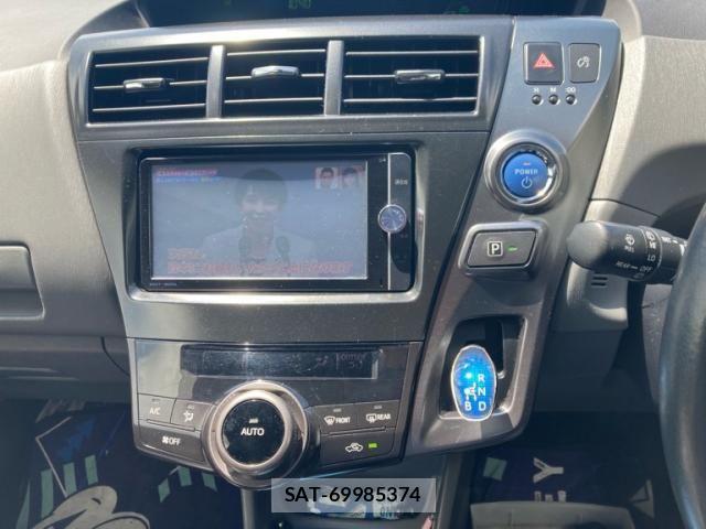 Toyota PRIUS ALPHA 2013-12 7329542-13