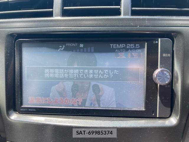 Toyota PRIUS ALPHA 2013-12 7329542-14