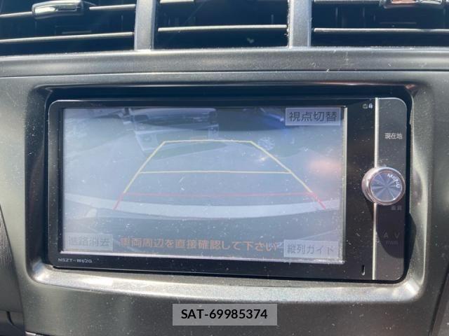 Toyota PRIUS ALPHA 2013-12 7329542-15
