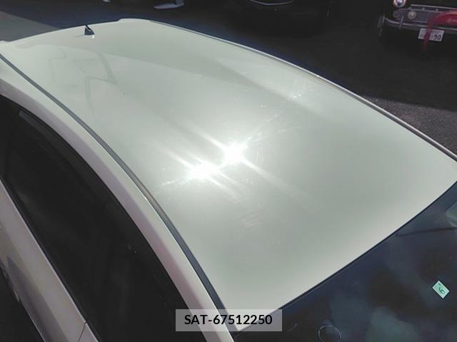 Toyota PRIUS ALPHA 2015-06 7329526-10