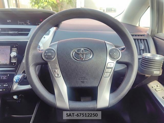 Toyota PRIUS ALPHA 2015-06 7329526-19
