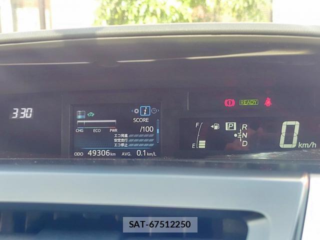 Toyota PRIUS ALPHA 2015-06 7329526-25