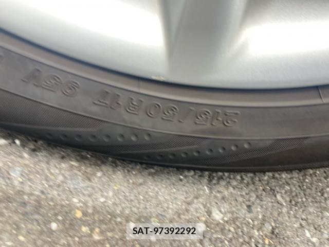 Toyota PRIUS ALPHA 2018-11 7329525-11