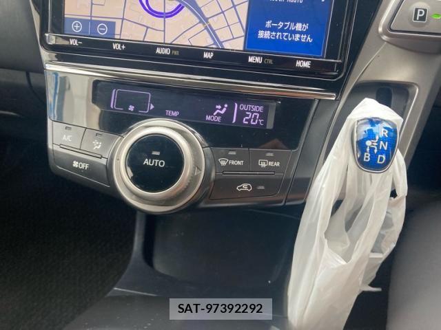 Toyota PRIUS ALPHA 2018-11 7329525-21