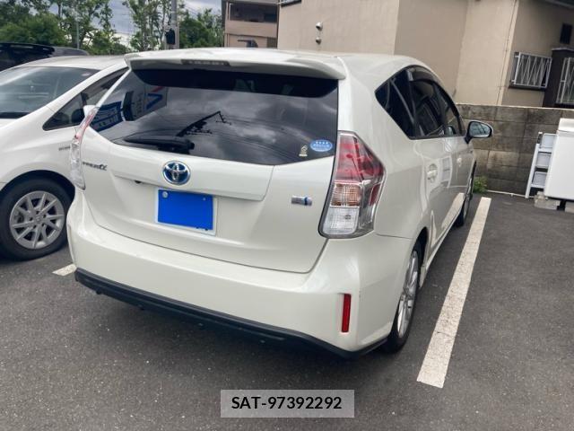 Toyota PRIUS ALPHA 2018-11 7329525-5
