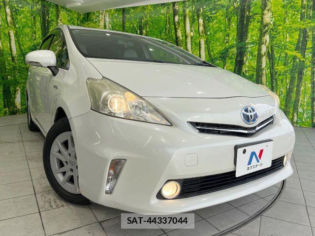 Toyota PRIUS ALPHA 2013-07 7329529-11