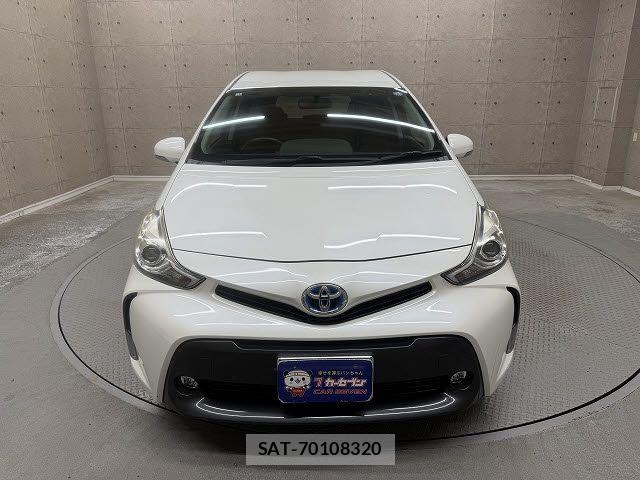 Toyota PRIUS ALPHA 2015-01 7329528-9
